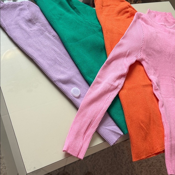 Stretchy Ribbed Mock Neck Bundle - Picture 4 of 4